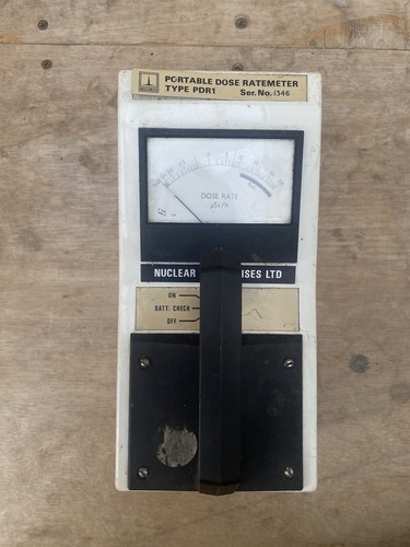 Vintage geiger counter - vintage, dose