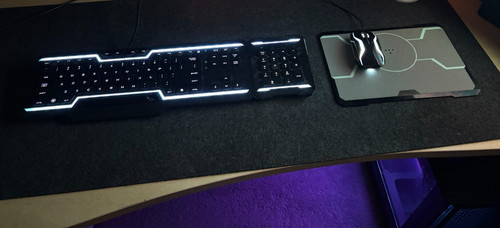 Tron keyboard mouse - keyboard,,