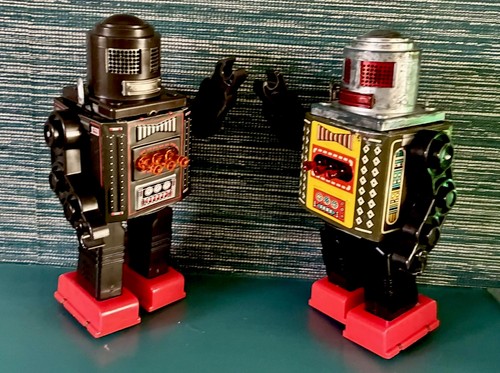 Vtg space robot figures - 2,
