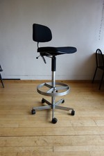 Fritz Hansen Kevi Upholstered