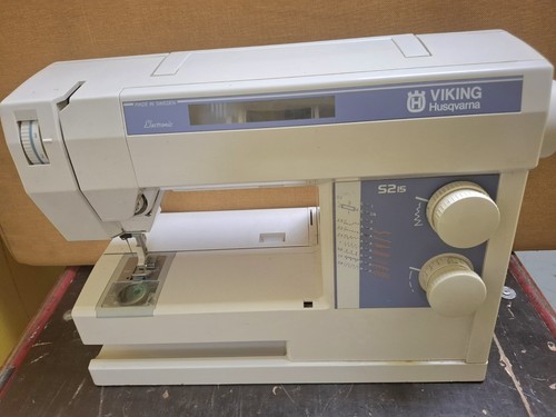Husqvarna viking s215 - husqvarna,