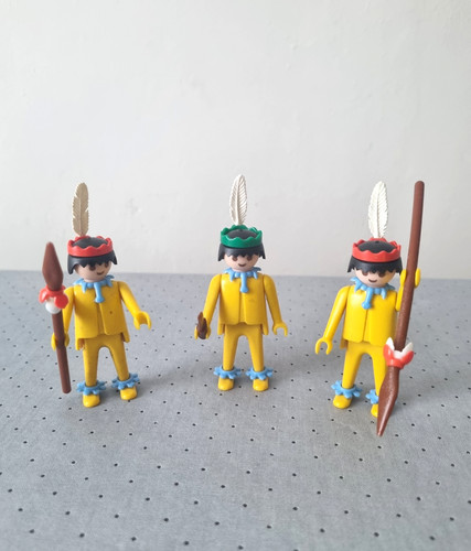 Vintage yellow playmobil - vintage,