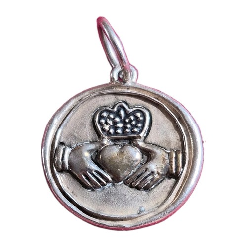 Vintage silver claddagh - silver,