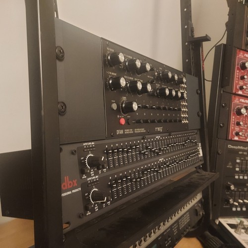 Moog mother32 dfam - moog,