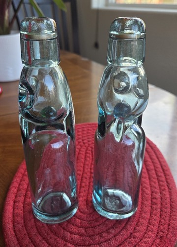 Vtg teal glass - teal,