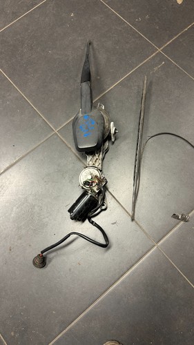 Mercedes r129 w129 windshield - mercedes,