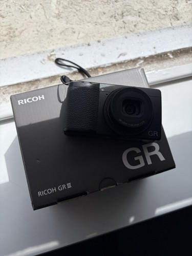 Ricoh iii 28mm - –,