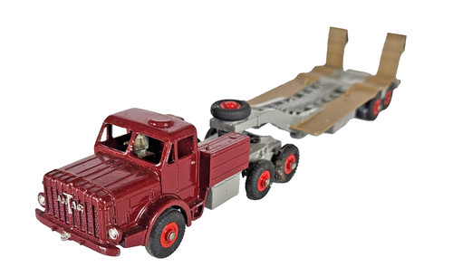 Dinky 660 scale - dinky,