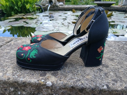 Vintage dune embroidered shoes - embroidered,
