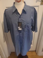 Brand New Mens Guinness Size XL Navy/White Patterned Shirt Short Sleeved