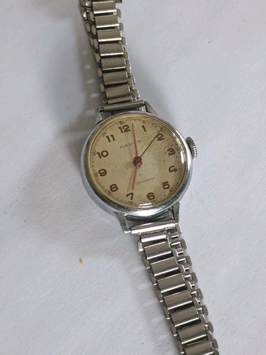 Marvin vintage small watch - small, 560