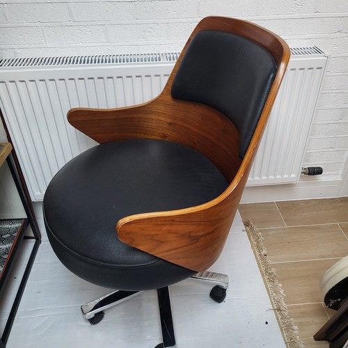 Retro style walnut - style, veneer