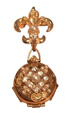 Coro Pegasus Locket 4 Way Family Photos Pin Fleur-De-Lis Gold Pearl VTG 1940-50s