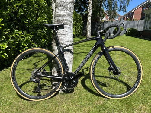 Giant defy advanced di2 - giant,