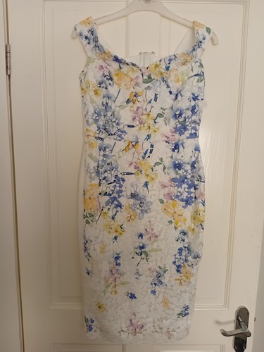 Lipsy dress lace print size - dress,