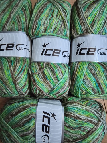 Wool yarn ice yarns - 🧶,