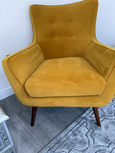 Mustard yellow velvet accent - mustard,