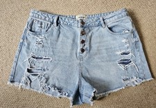New Look Women’s Blue Denim Shorts. Distressed denim, light blue. Size 18. VGC