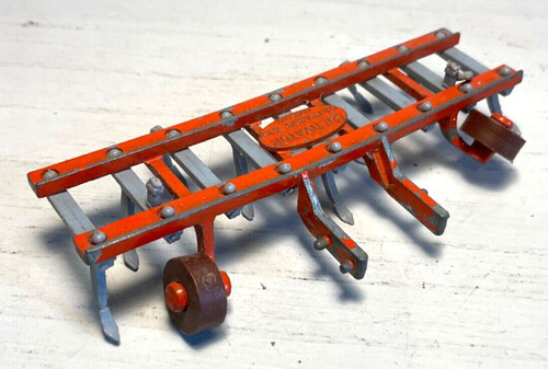Britains farm toys cultivator - farm,