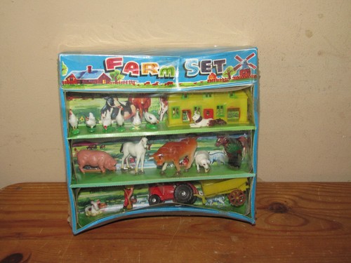 1960s toy farm - playset, very