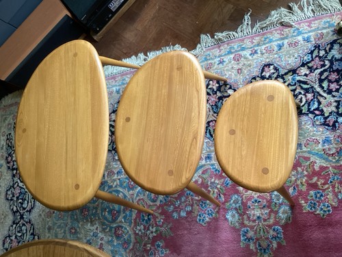 Ercol pebble nest - ,