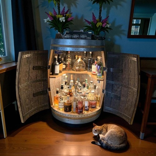 Whiskey barrel mini bar - mini,