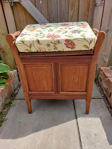 Piano stool vintage wooden - vintage,