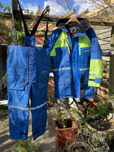 Flotation suit bib and brace - bib,