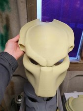 Predator bio mask lifesize