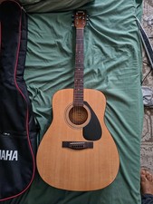Yamaha F310 Full-Size Acoustic