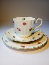 Royal Tuscan Floral Fluted