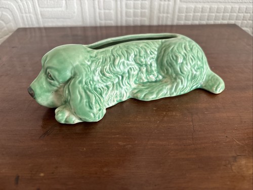 Sylvac spaniel green posy vase