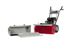 Power Brush Broom Sweeper Lumag KM800 80cm Petrol Yard E-Start Inc Collection Bo