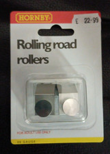 Hornby R8212 Rolling Road Rollers Brand New in Packet One Pair OO Gauge