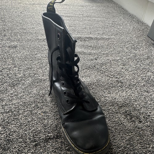 One left doc martin - one, boot