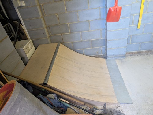 Skate ramp half - ramp,