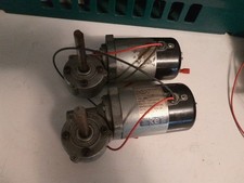 Pair of Parvalux geared motors, 24v, 216rpm, 60w cont. PM 10c s/m0137/06a