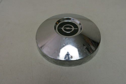 Vintage center wheel - cap, 9"