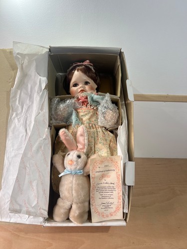 Boxed hamilton heritage dolls - boxed,