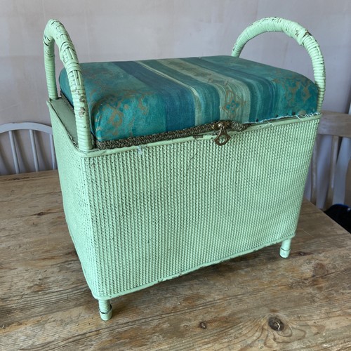 Vintage lloyd loom style small - vintage,