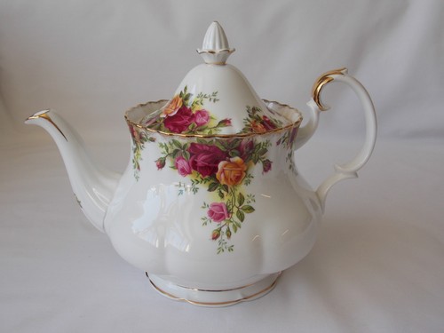 Royal albert old country roses - albert,