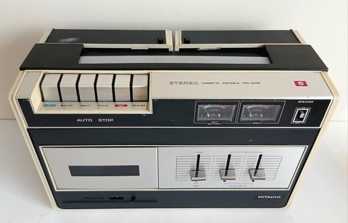 Hitachi cassette deck - cassette, deck.