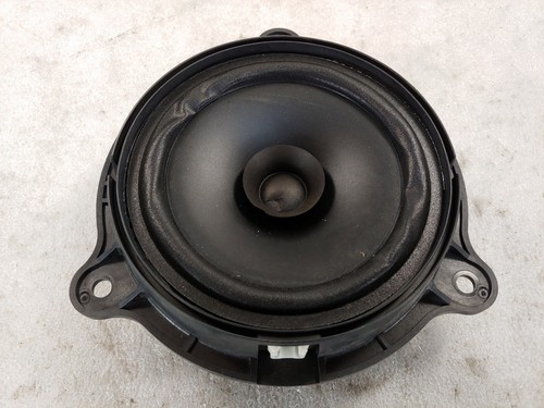 Nissan oem front door speaker - front,