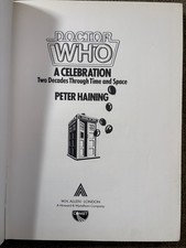 📘 1983 W.H. Allen HB Peter