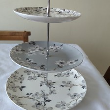 "Laura Ashley" - 3 Tier Cake