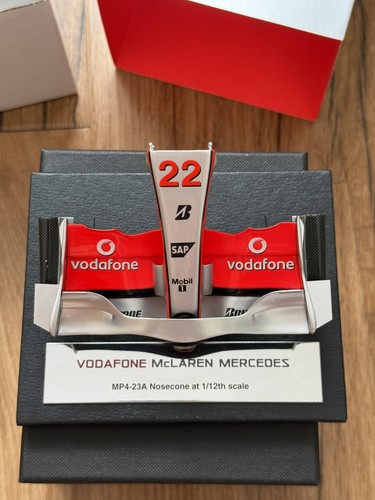 Lewis hamilton scale - 1/12,