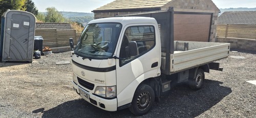 Toyota dyna pickup diesel - toyota,