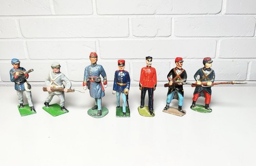 Vintage lead toy soldiers - soldiers, job