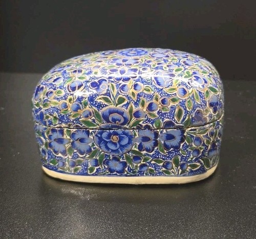 Vintage handmade kashmir - vintage,