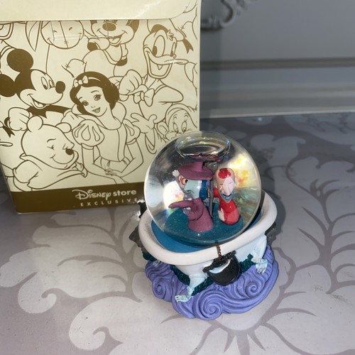 Vintage disney store exclusive - disney,
